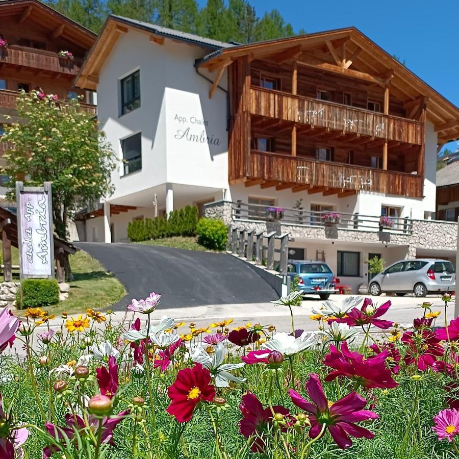 Chalet Apartments Ambria La Villa  Esterno foto