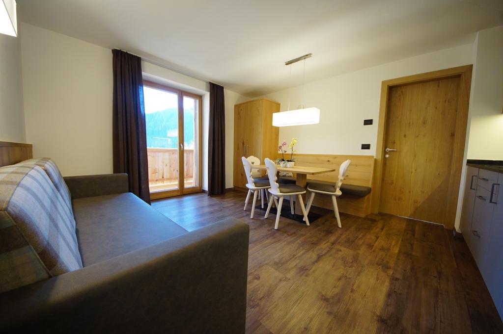 Chalet Apartments Ambria La Villa  Esterno foto
