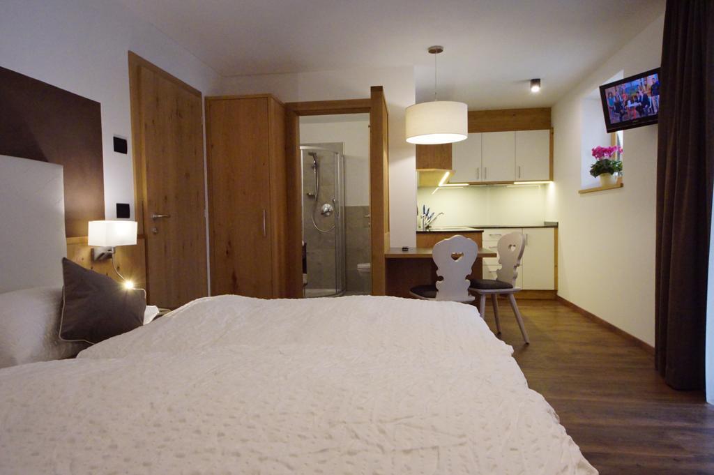 Chalet Apartments Ambria La Villa  Esterno foto