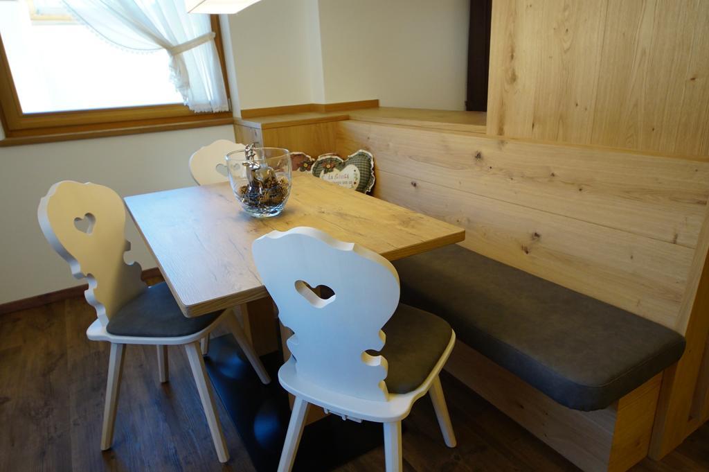 Chalet Apartments Ambria La Villa  Esterno foto